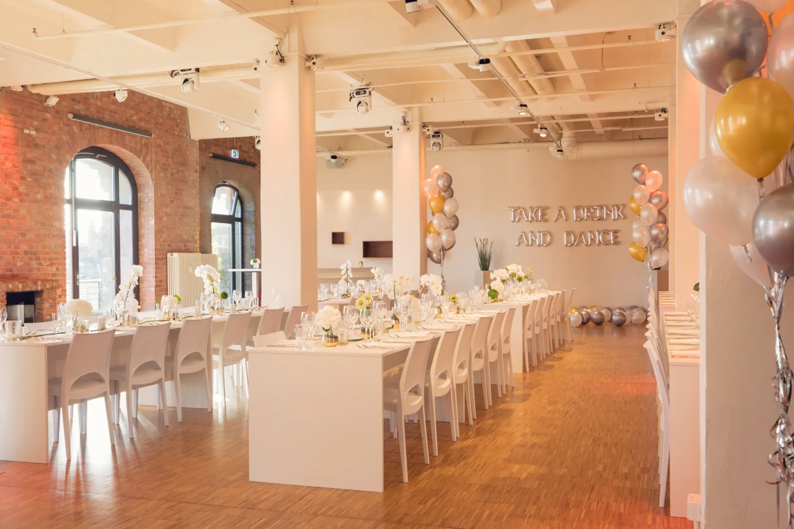 Table setting at Spreespeicher